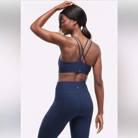 Peloton Cadent Strappy Bra - Picture 4 of 8